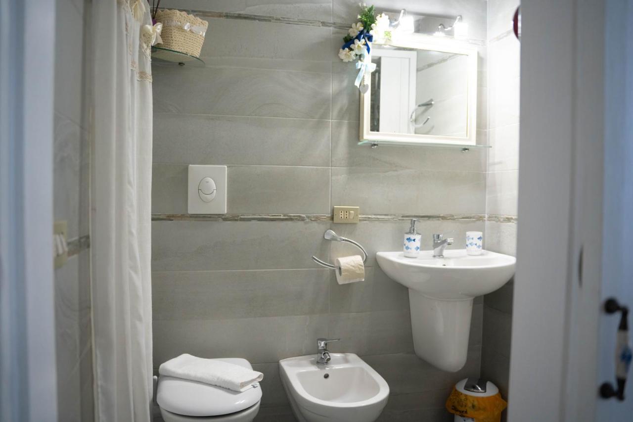 Apartamento Antonia Jess Due Passi Dal Mare- Gessica Hh Monopoli Exterior foto
